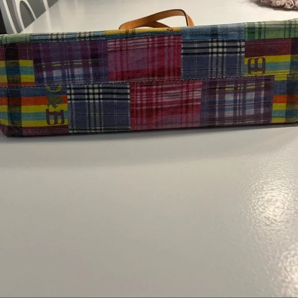 Light weight Dooney and Bourke Madrid print hand bag. EUC - Picture 3 of 9